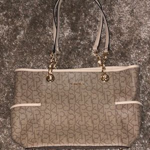 Calvin Klein Shoulder Bag